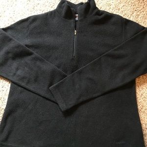 Women’s Patagonia fleece pullover size Medium